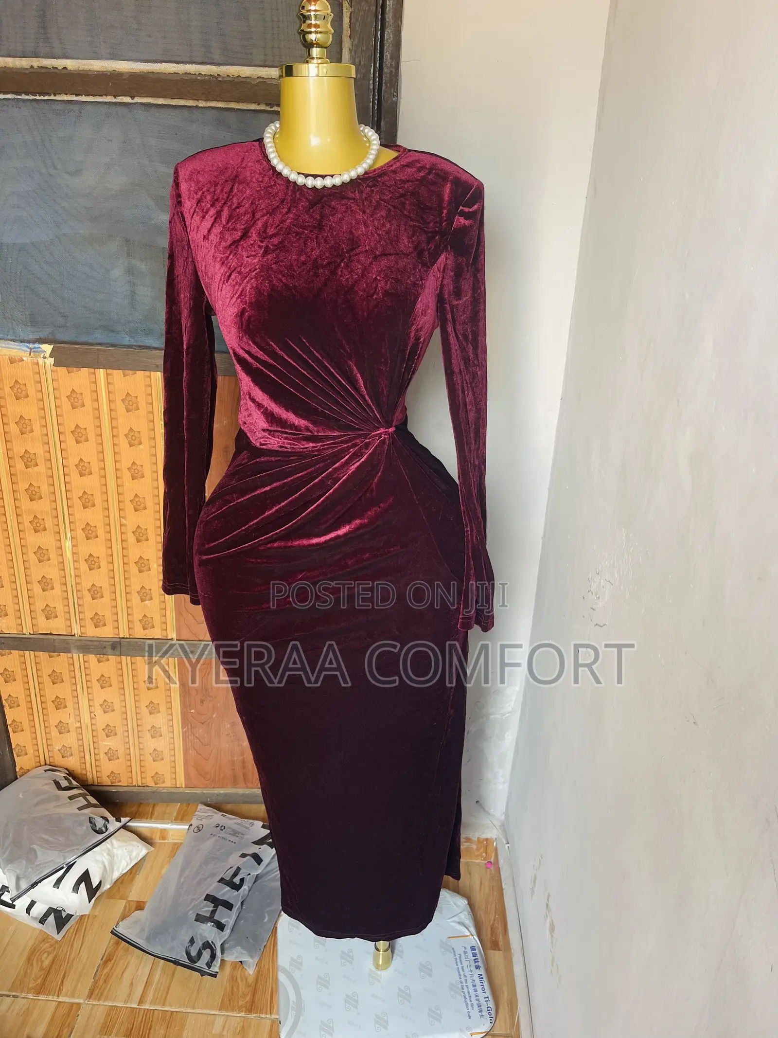 I Sell Affordable Dresses