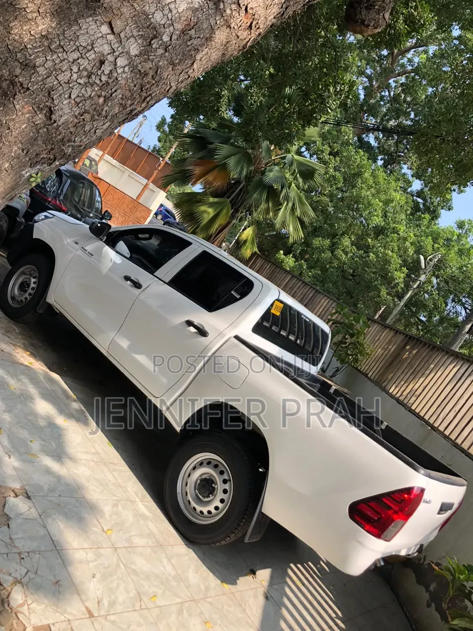 New Toyota Hilux 2025 White