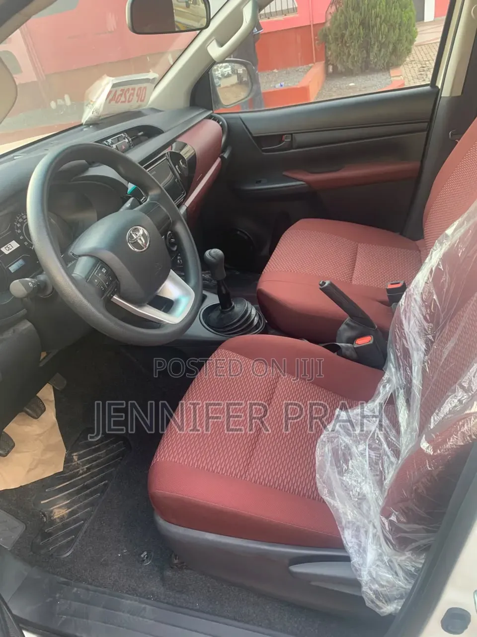 New Toyota Hilux 2025 White