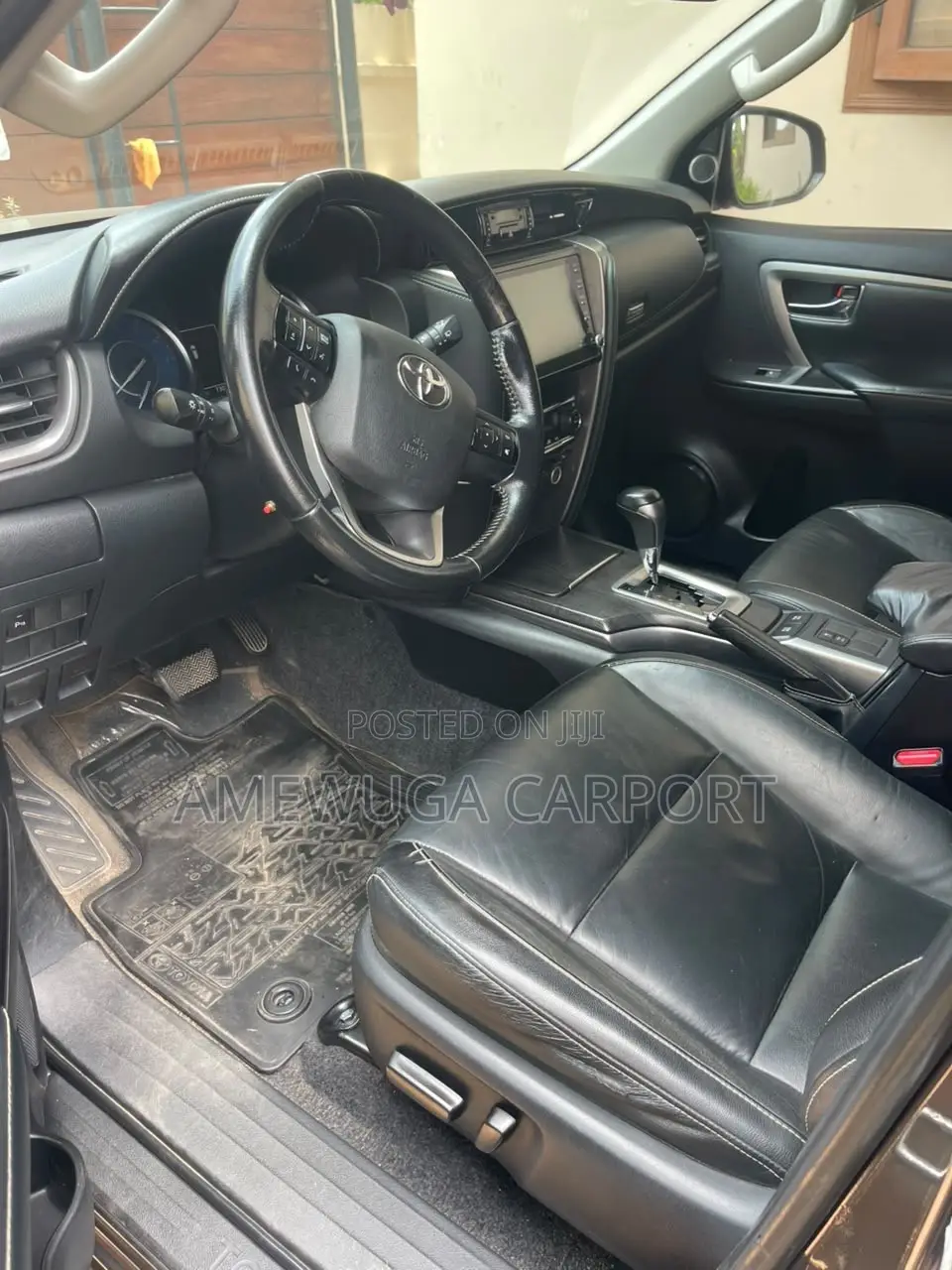 Toyota Fortuner 2.7 AWD 2021 Black