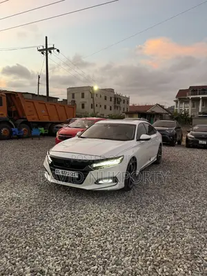 Honda Accord 2019 White