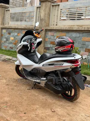 Honda 2020 White