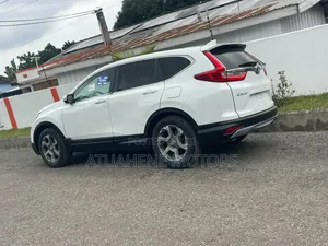 Honda CR-V 2019 White