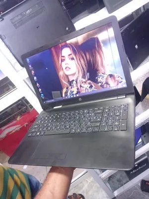 Laptop HP Pavilion 15 4GB Intel Core i3 HDD 250GB
