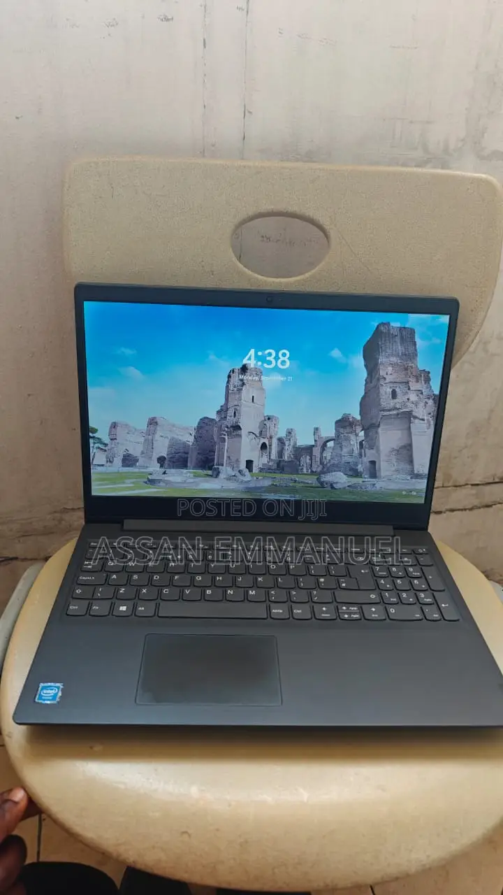 Laptop Lenovo V15 4GB Intel Celeron HDD 1T