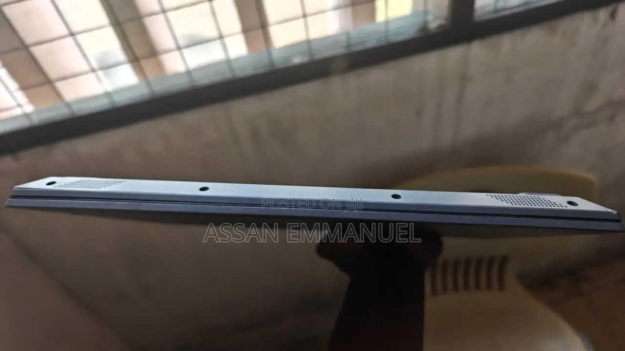 Laptop Lenovo V15 4GB Intel Celeron HDD 1T