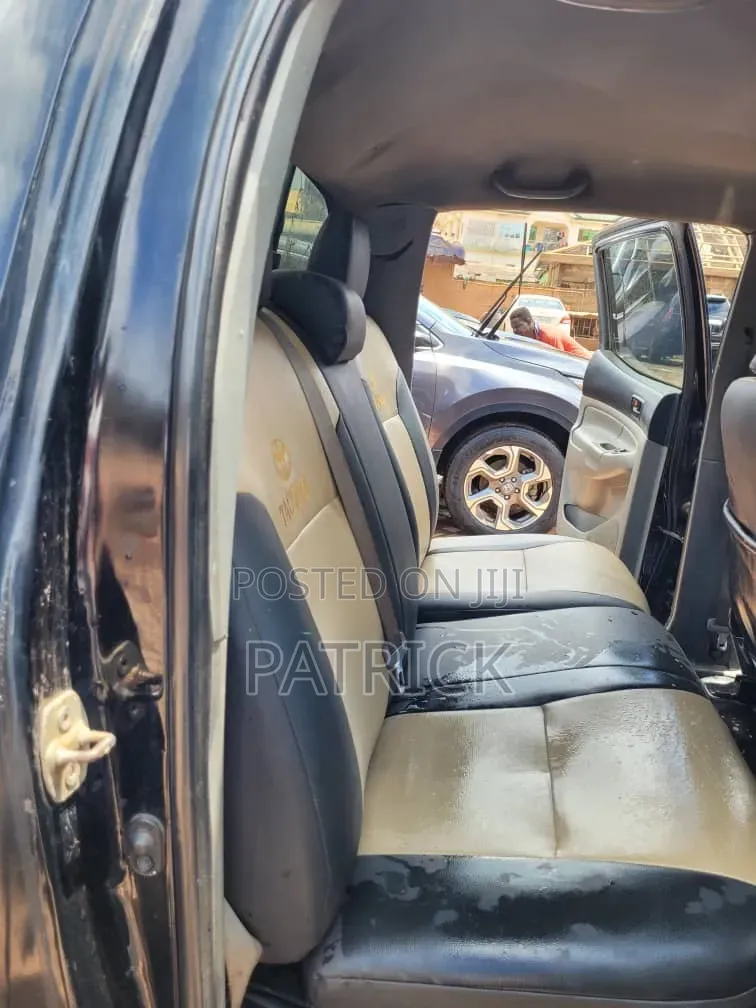 Toyota Tacoma Regular Cab Automatic 2012 Black