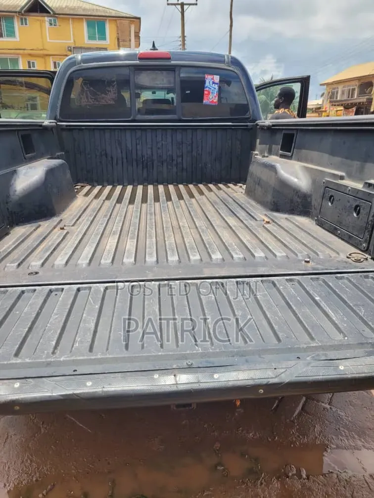 Toyota Tacoma Regular Cab Automatic 2012 Black