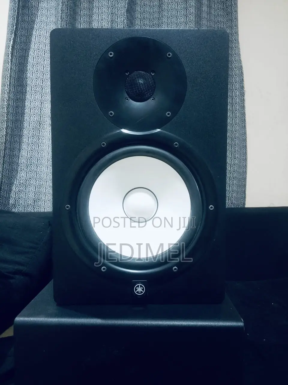 Yamaha HS8 Monitor Speaker, Slightly Used but in a Good Shape