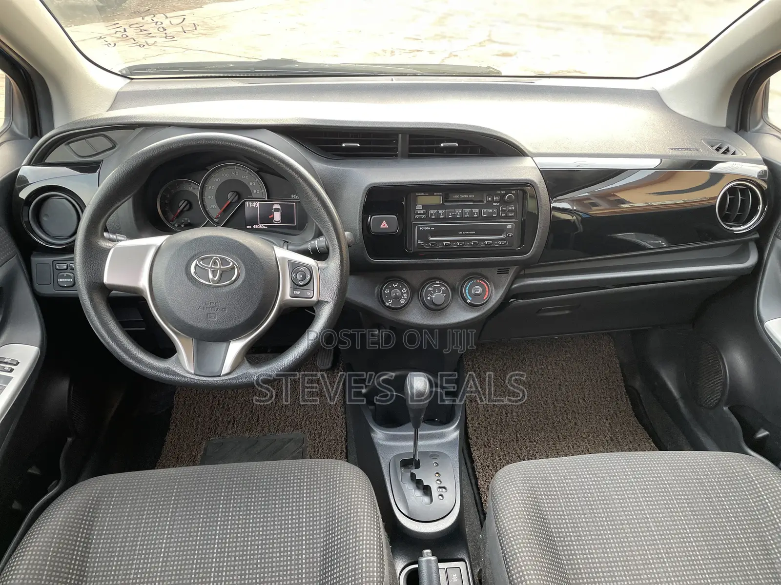 Toyota Vitz 1.3 FWD 5dr 2015 Blue