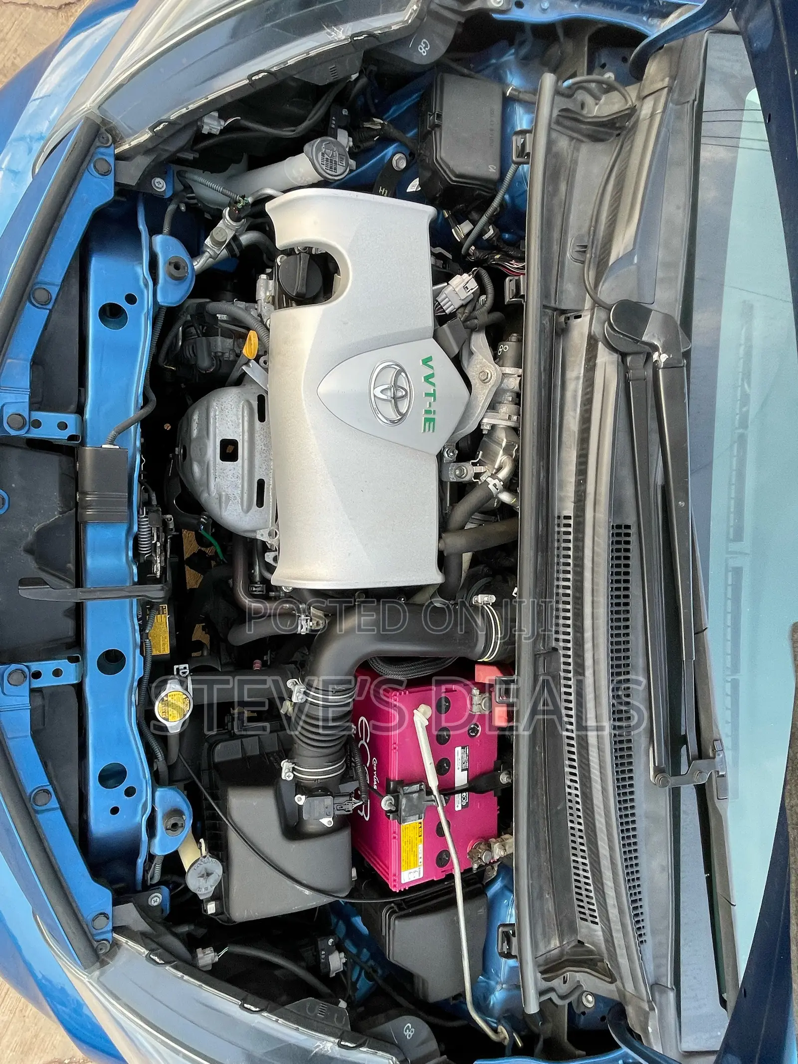 Toyota Vitz 1.3 FWD 5dr 2015 Blue