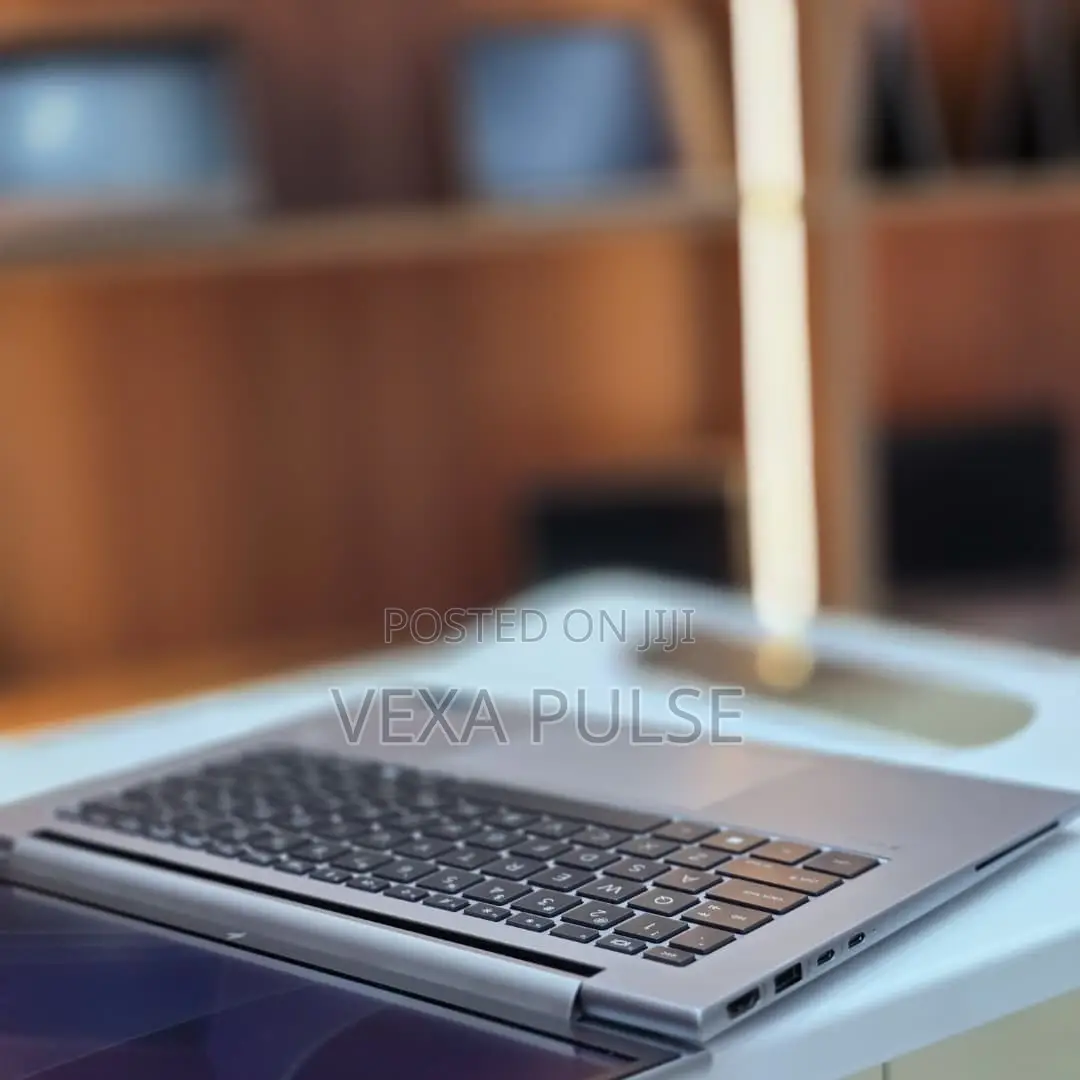 Laptop HP ZBook Firefly 14 G11 16GB Intel Core Ultra 7 SSD 512GB