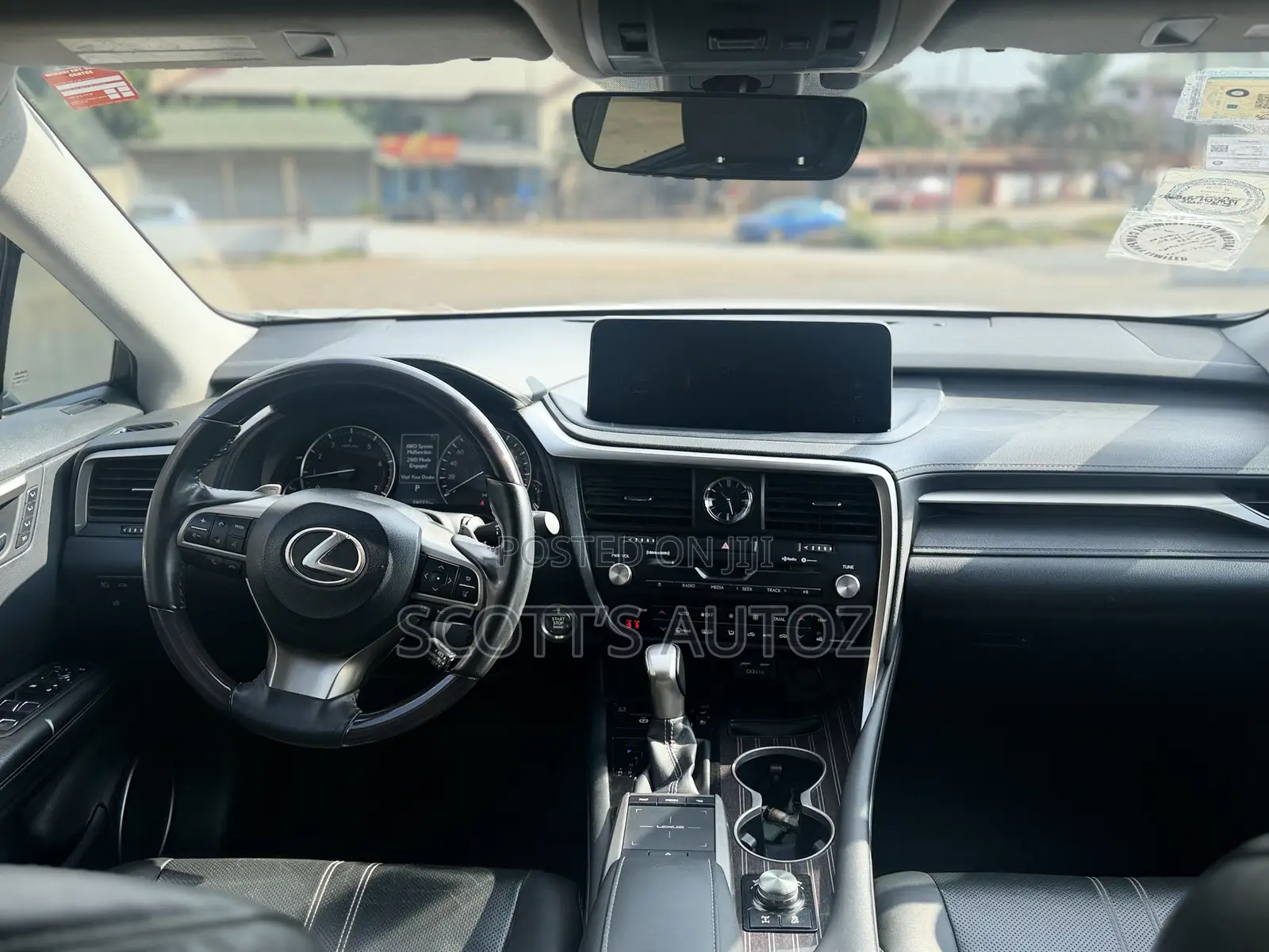 Lexus RX 2022 White