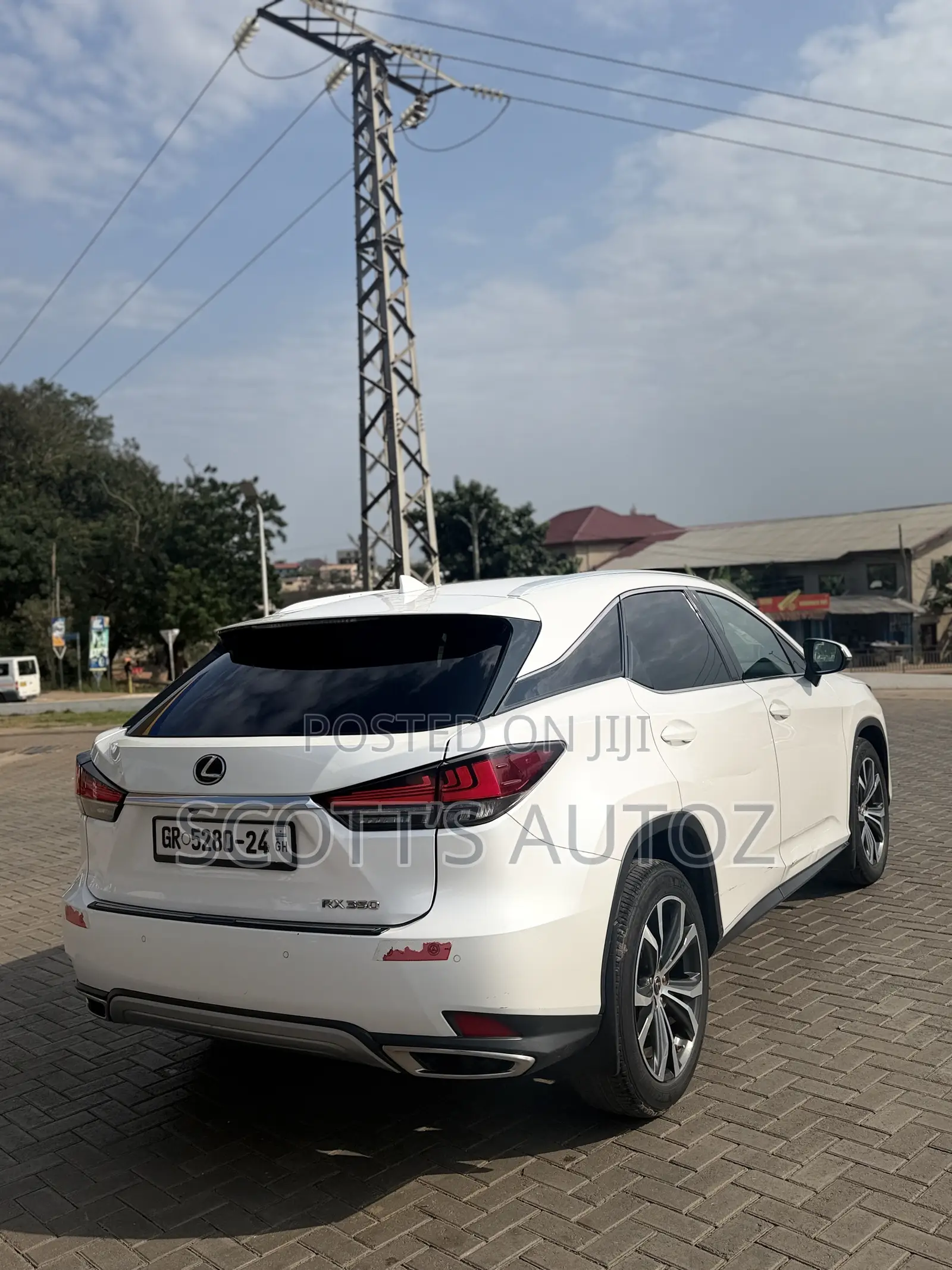 Lexus RX 2022 White