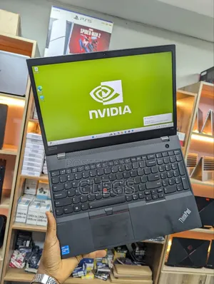 Laptop Lenovo ThinkPad P52s 16GB Intel Core i5 SSD 512GB