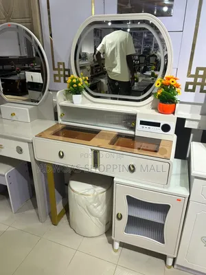 Executive Dressing Mirror