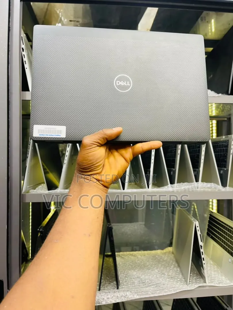 Laptop Dell Latitude 7300 16GB Intel Core i7 SSD 512GB