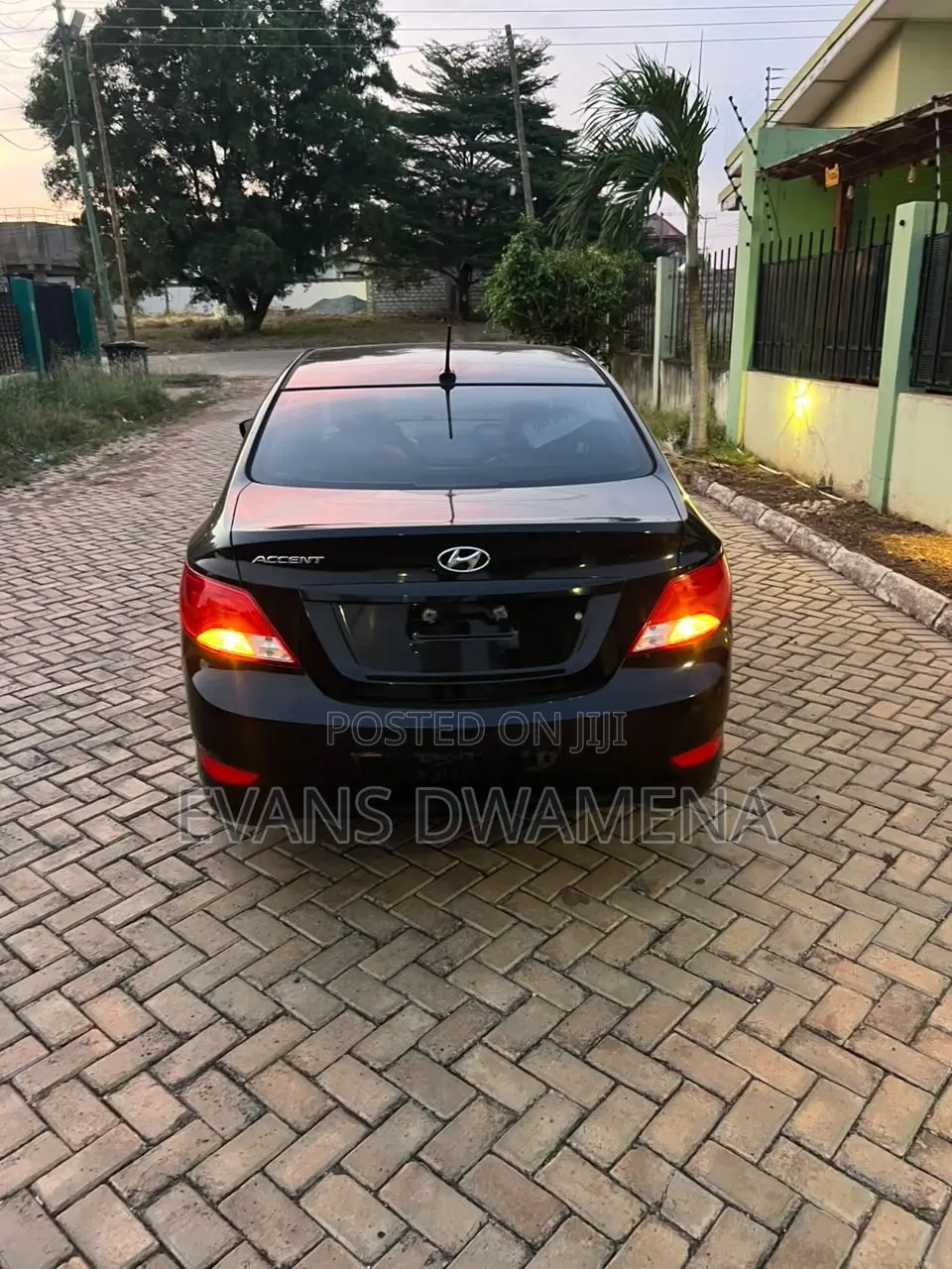 Hyundai Accent SE Sedan 2017 Black