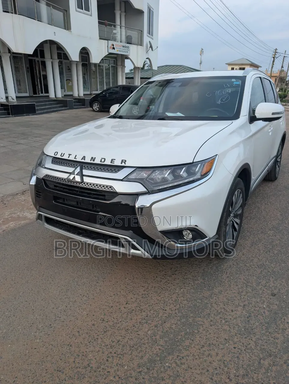 Mitsubishi Outlander SEL FWD 2020 White