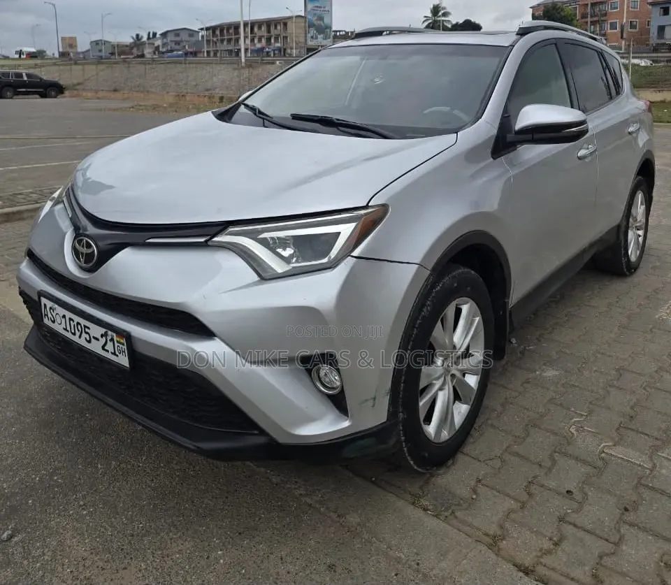 Toyota RAV4 Limited 4dr SUV (2.5L 4cyl 6A) 2015 Silver