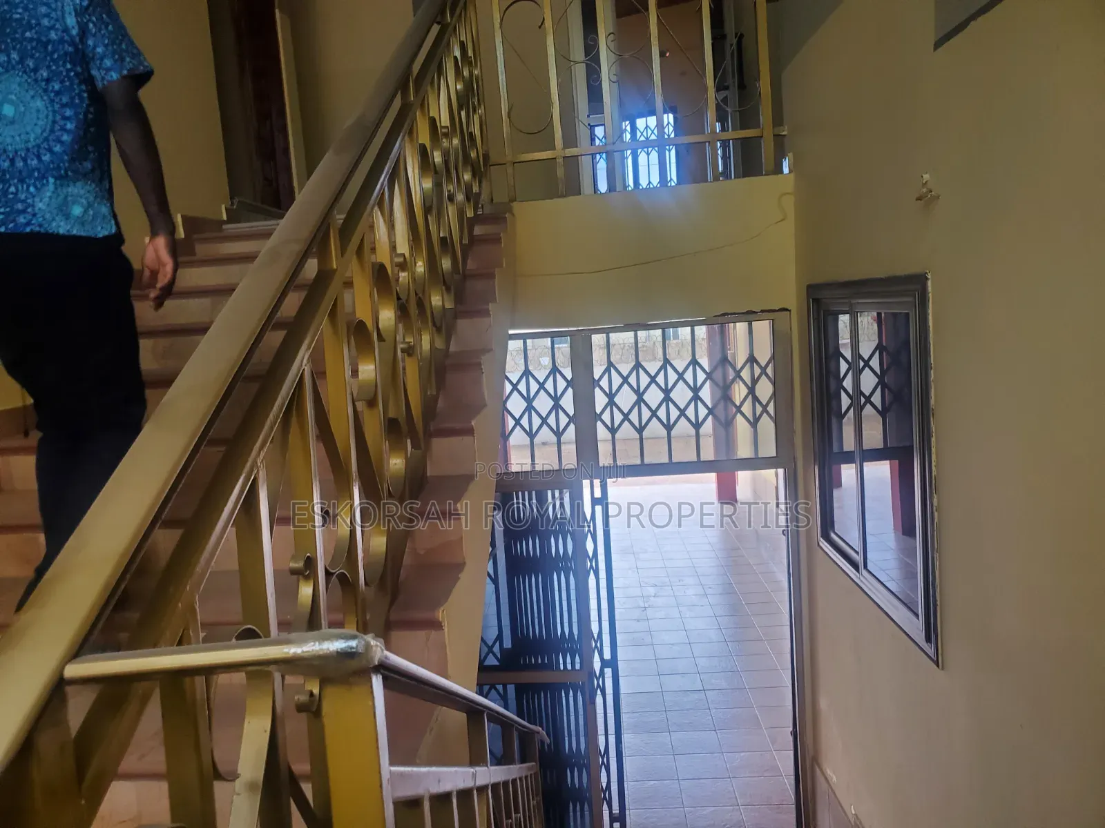 5bdrm House in East Legon American for rent