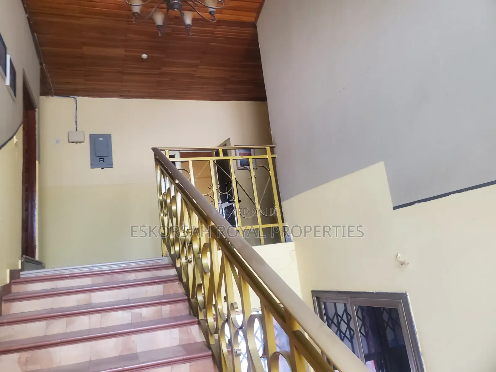 5bdrm House in East Legon American for rent