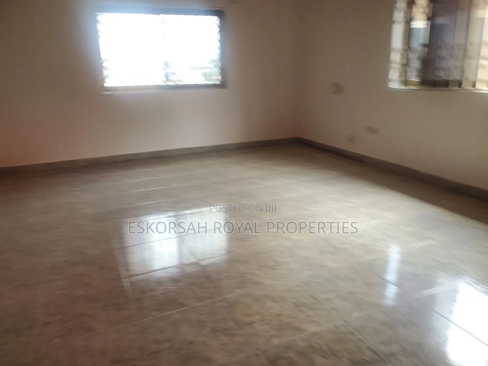 5bdrm House in East Legon American for rent