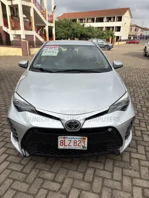 Toyota Corolla SE 4dr Sedan (1.8L 4cyl CVT) 2017 Silver