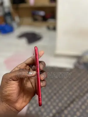 New Apple iPhone XR 64 GB Red
