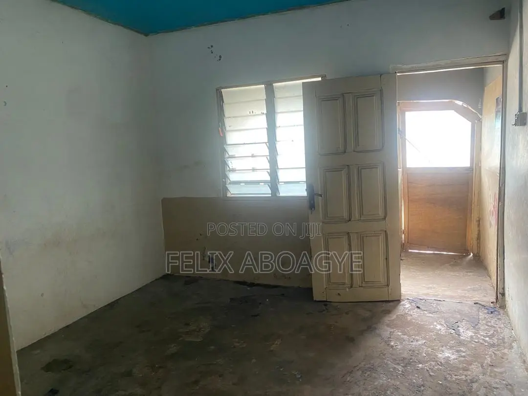 1bdrm Room & Parlour in Belinda Estate, Olebu for rent