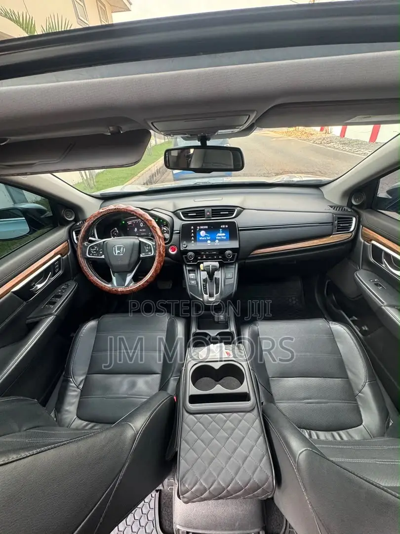Honda CR-V Touring AWD 2019 Silver