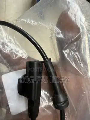 Nissan Frontier Pathfinder Rouge Sentra versaFront and Back Abs Sensor