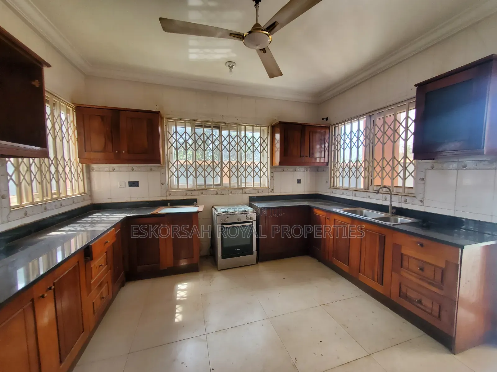 4bdrm House in East Legon, Ability for rent