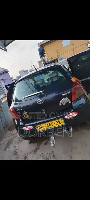 Toyota Yaris 2008 Black
