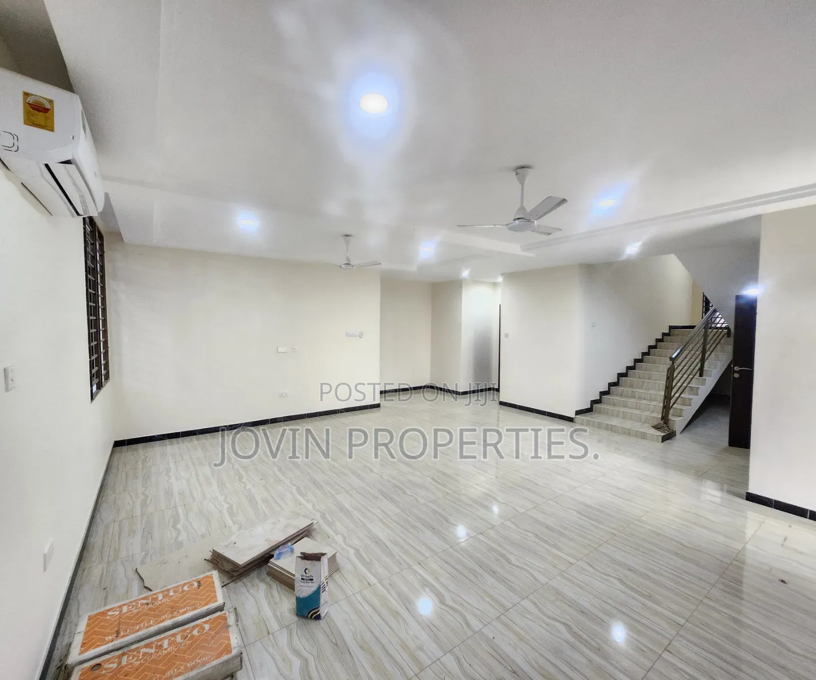 4bdrm House in Jovin Properties, Valley View Area for rent