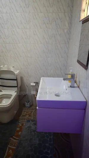 3bdrm House in Sefdard Properties, Amasaman for sale