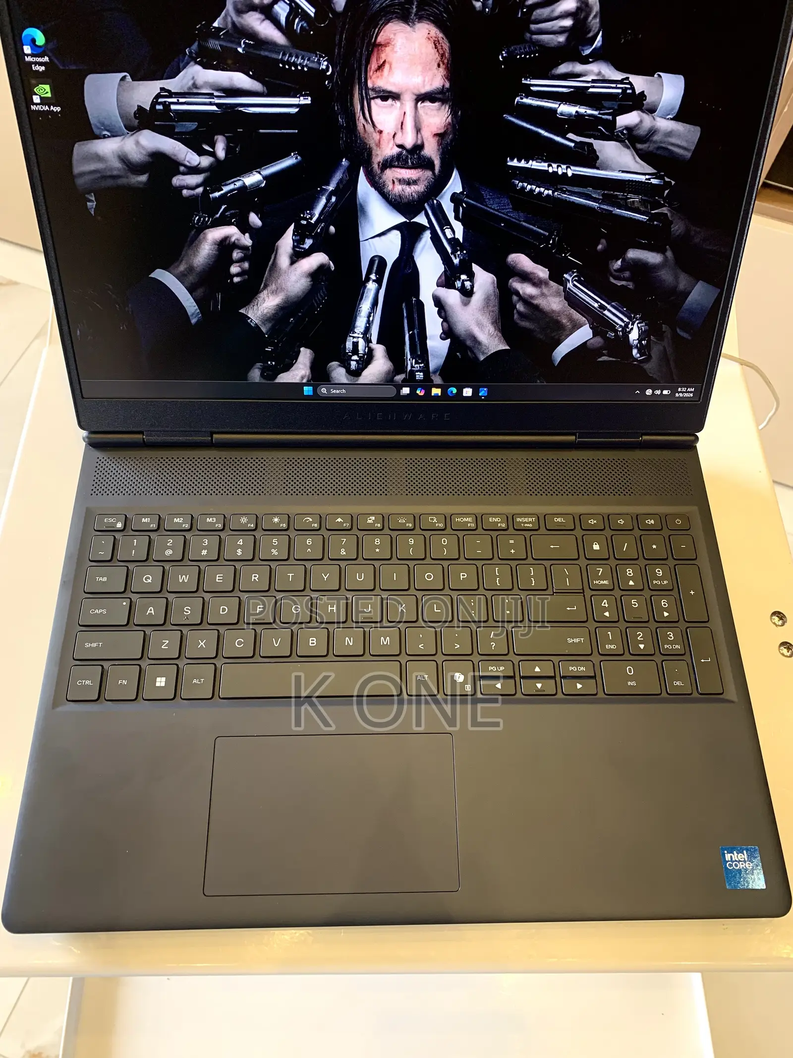 New Laptop Dell 16GB Intel SSD 1T