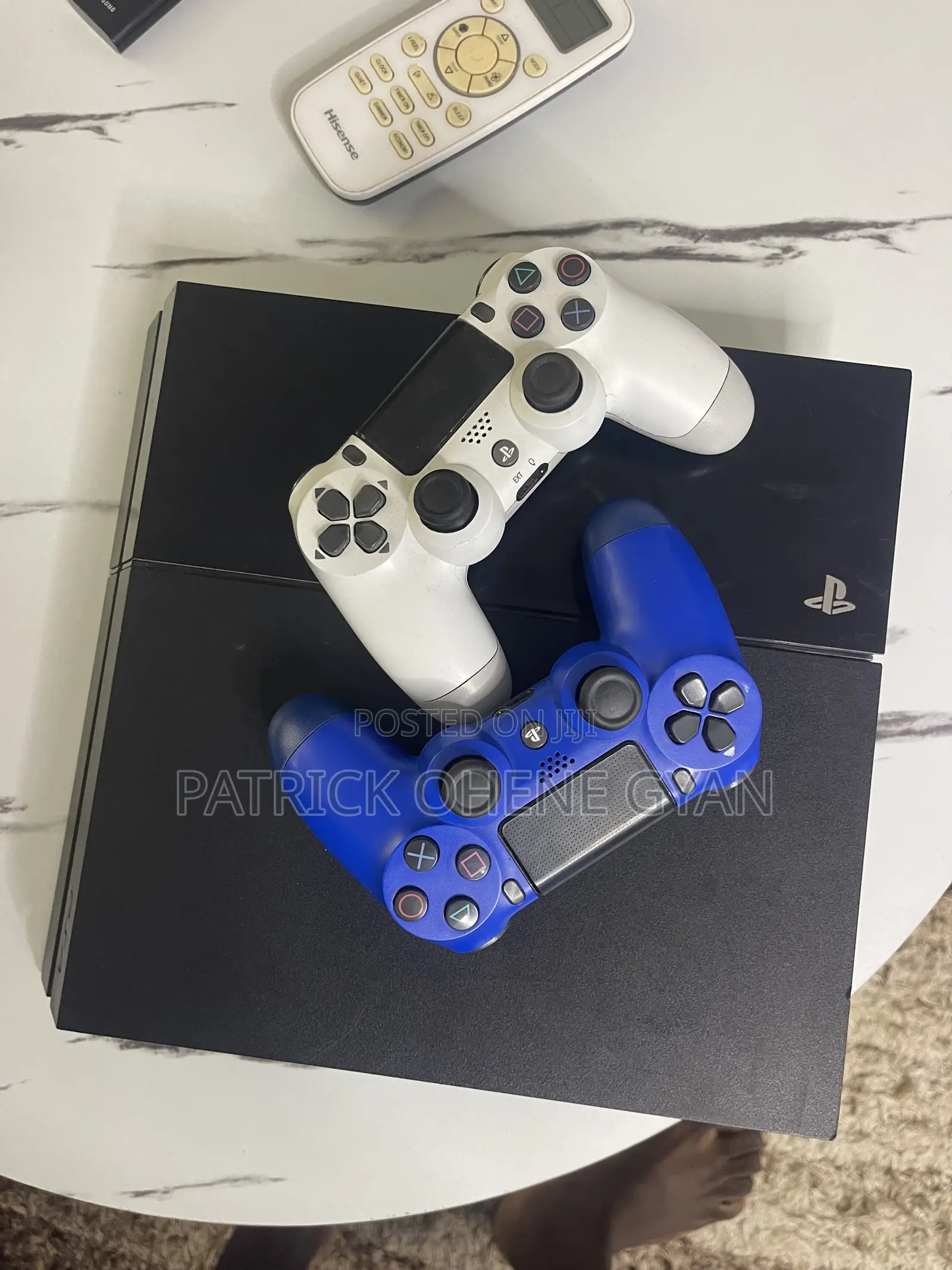 Ps4 Standard Jailbreak With 9 Games and 2 Controllers