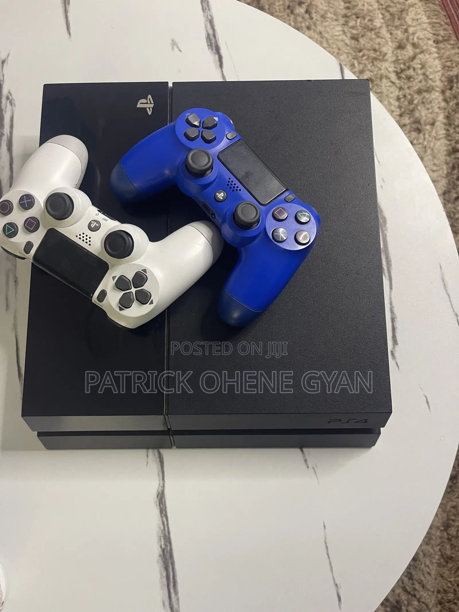 Ps4 Standard Jailbreak With 9 Games and 2 Controllers