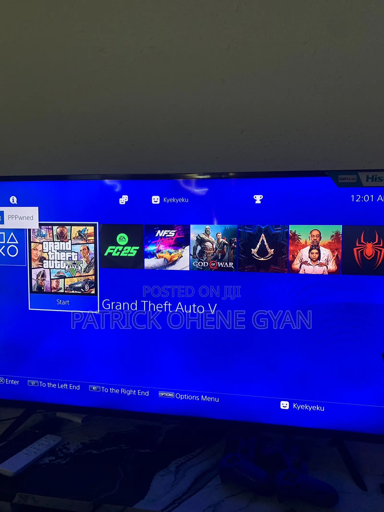 Ps4 Standard Jailbreak With 9 Games and 2 Controllers