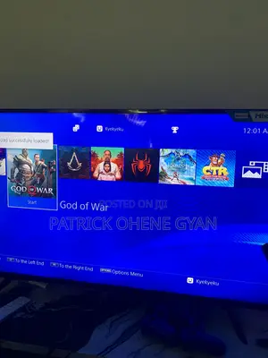 Ps4 Standard Jailbreak With 9 Games and 2 Controllers