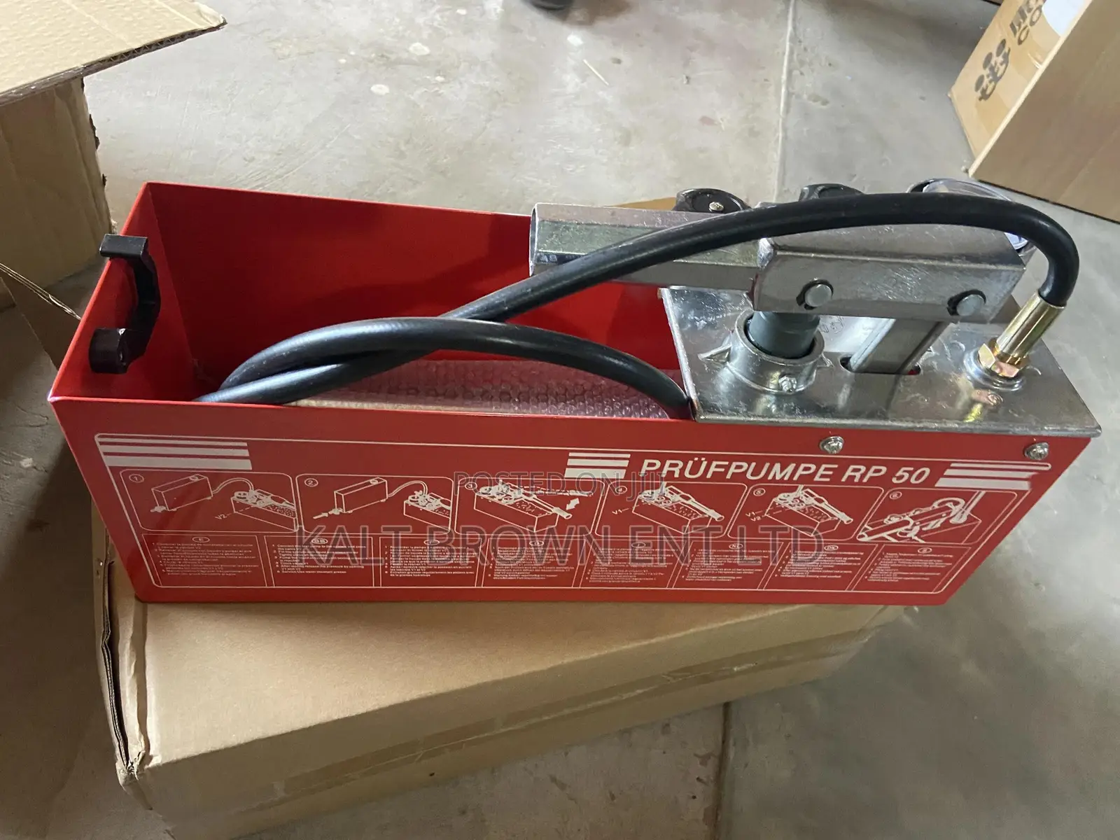 Manual Hydrostatic Pressure Test Pump 50 Bar – GF T-63 Plumbing Bucket