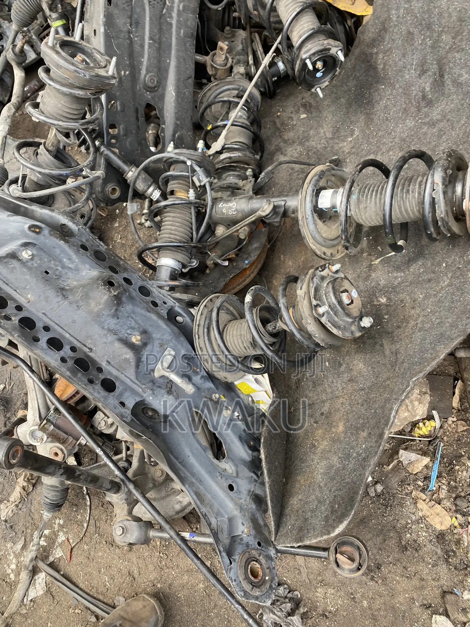 Camry Spider 2012/2013/2014/2016 Shaft Absoerbers/Hubs/Beam/Axle/Rack