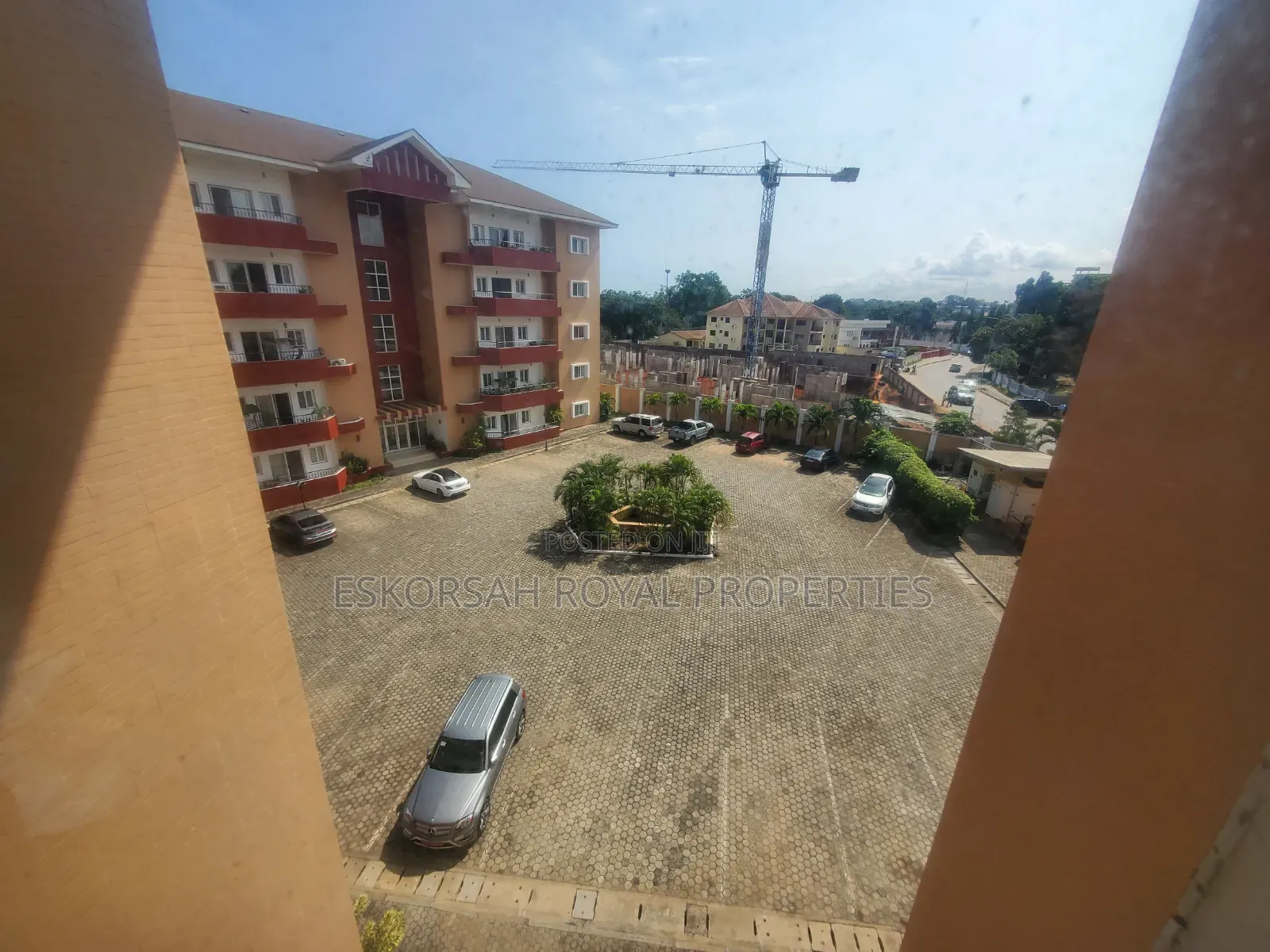 Furnished 3bdrm Apartment in Airport Residential for rent