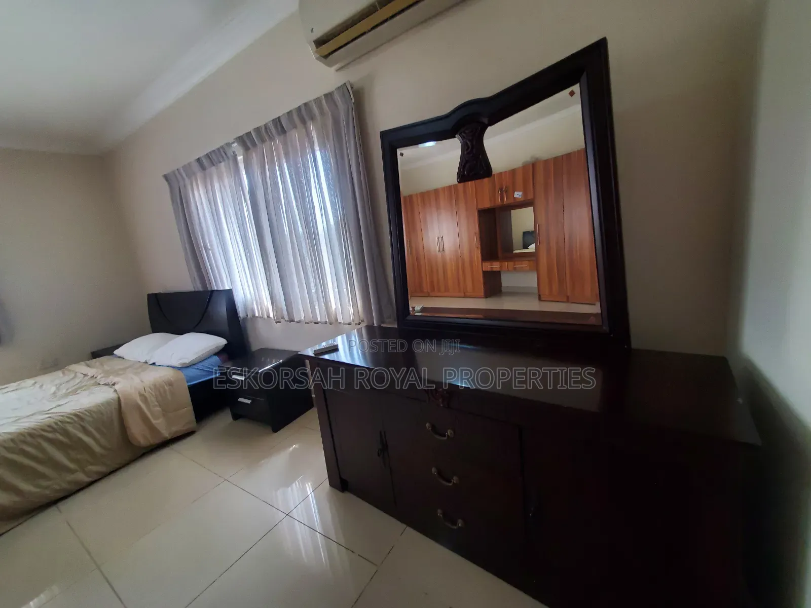Furnished 3bdrm Apartment in Airport Residential for rent
