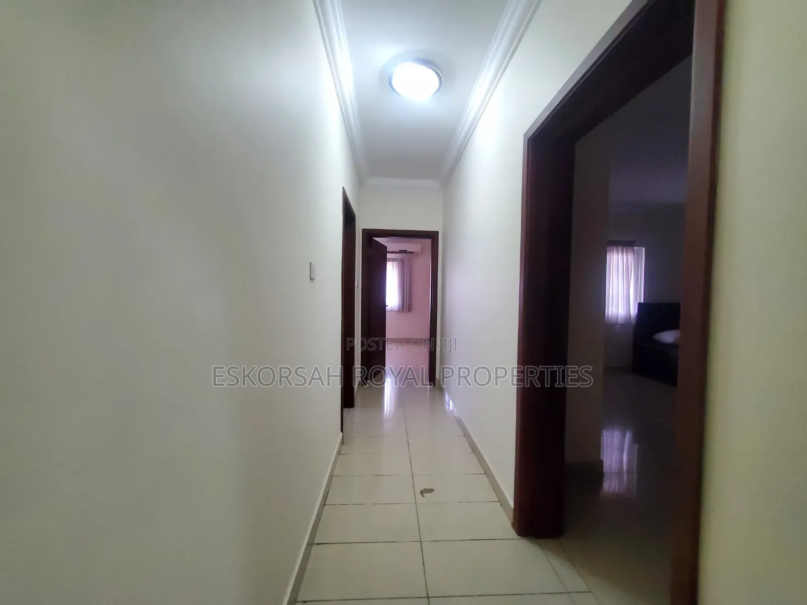 Furnished 3bdrm Apartment in Airport Residential for rent