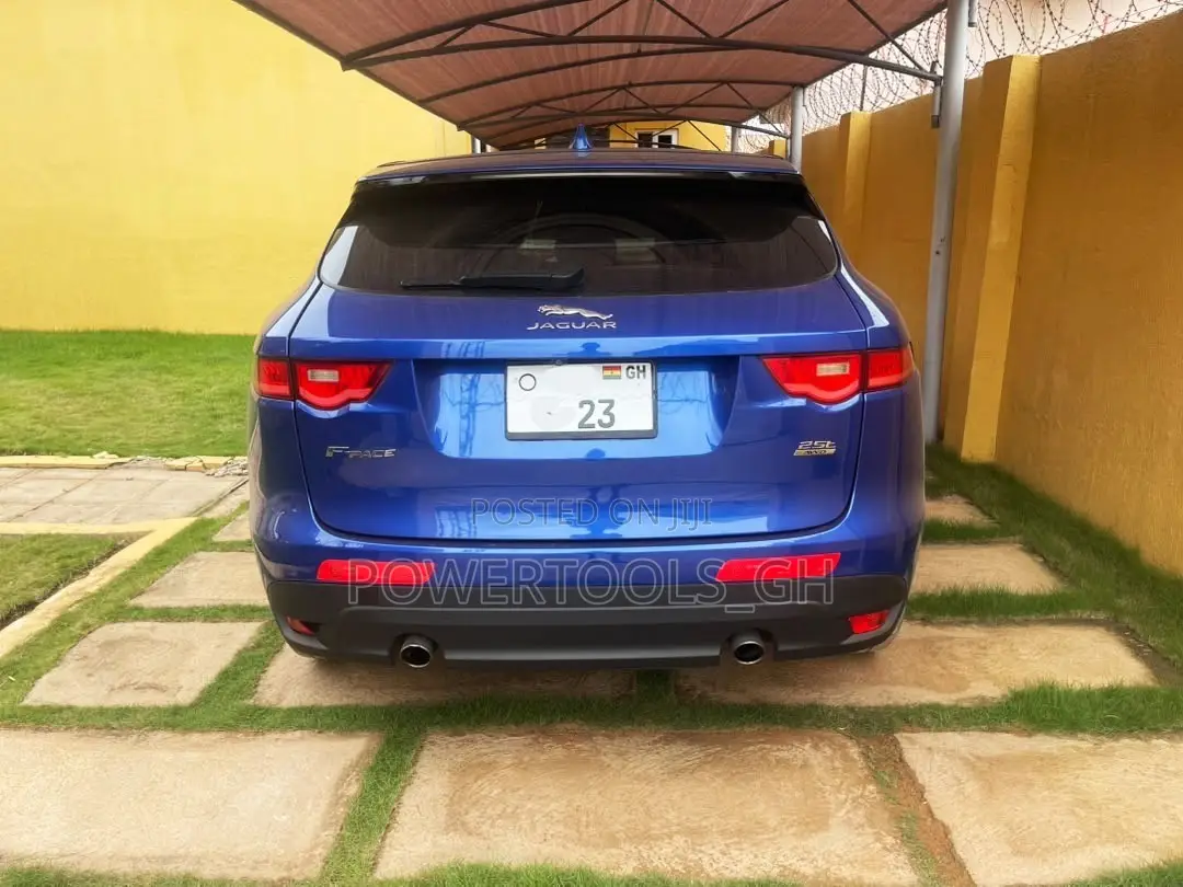 Jaguar F-Pace 2019 Gray