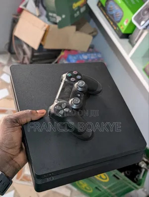 PLAYSTATION 4 With Games