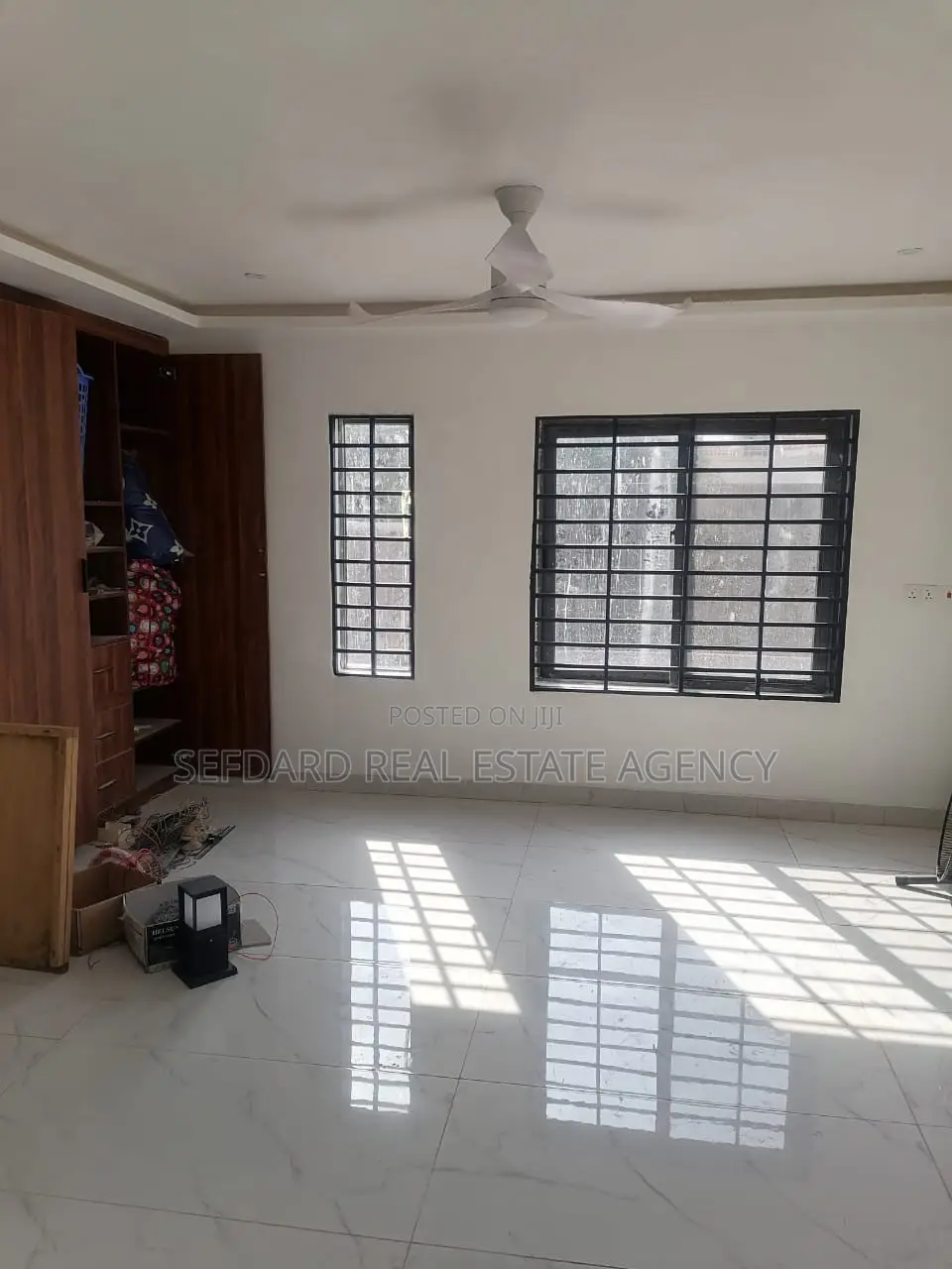 3bdrm House in Sefdard Properties, Amasaman for sale