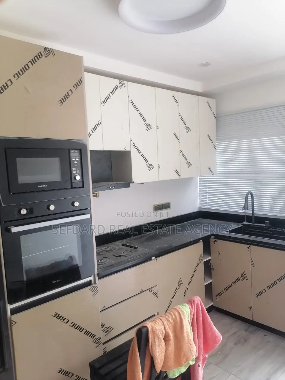 3bdrm House in Sefdard Properties, Amasaman for sale